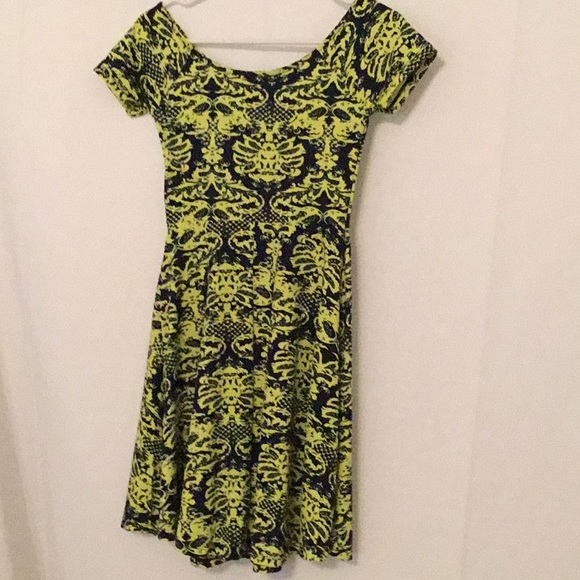 Boat Neck Print Dress - Picture 3 of 3